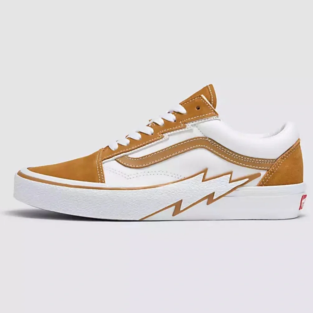 Vans Men’s Old Skool Bolt
Cathay Spice
VN0009Q5KFR sneakers - Picture 4 of 16